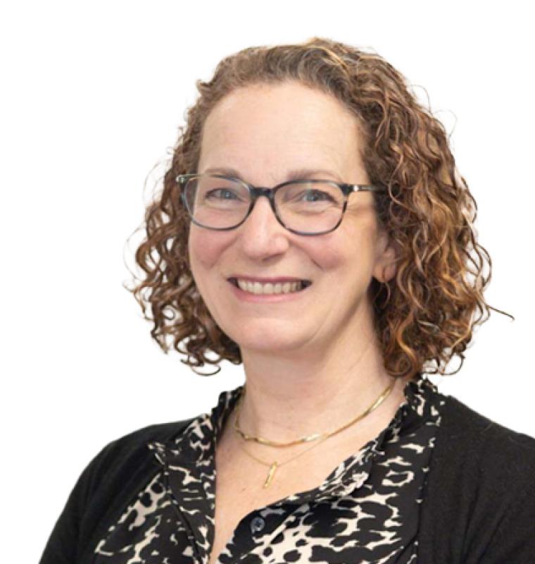 portrait of Julie Menton